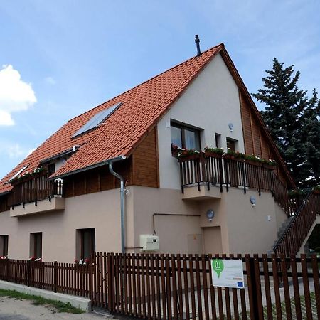 Arany Szolo Wellness Apartmanhaz Hévíz Exterior foto