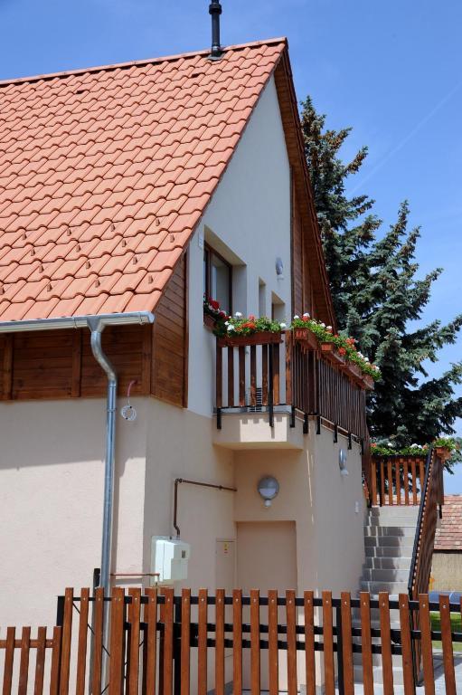 Arany Szolo Wellness Apartmanhaz Hévíz Exterior foto